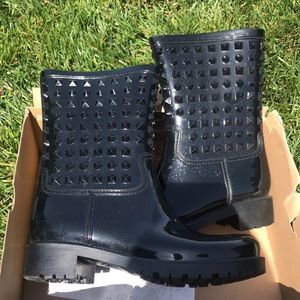 Valentino like Dirty Laundry Rain Boot